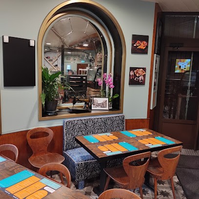 Les Delices De La Tour, Restaurant à Langogne