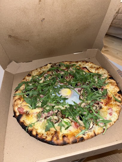 Chez Mireilles TARN ET GARONNE camion pizza, Restaurant à Pommevic