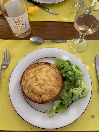 Chez MICHEL, Restaurant à Meilhards