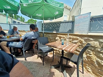 L'auberge Chez Grég & Sab, Restaurant à Montélier