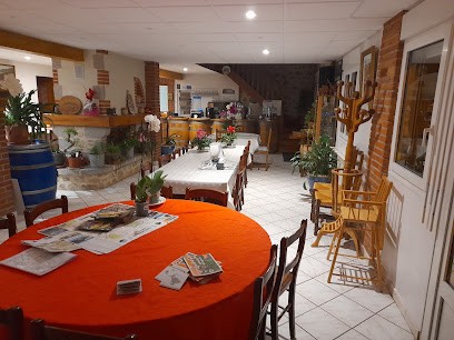 Auberge De La Normandie, Restaurant à Junhac