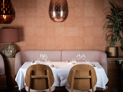 Ischia Par Denny Imbroisi Restaurant à Paris 15