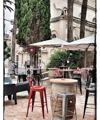 Restaurant La Cave Bar à Viandes, Restaurant à L'Île-Rousse