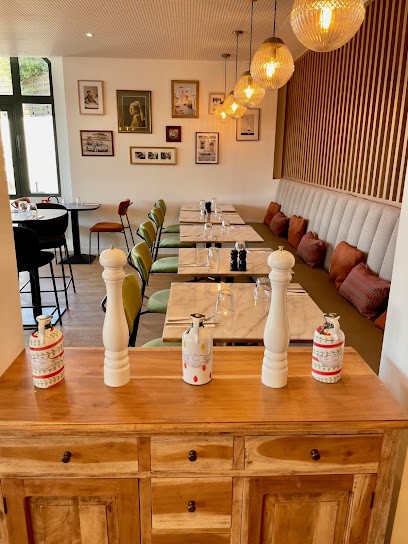 CASA DOLINA, Restaurant à Igny