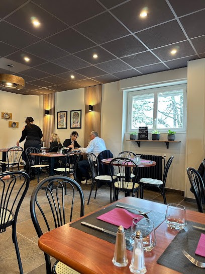 Villa Milano, Restaurant à Chasse-sur-Rhône