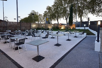 Qandil Grill (Restaurant De Grillades Au Feu De Bois ), Restaurant à Fenouillet