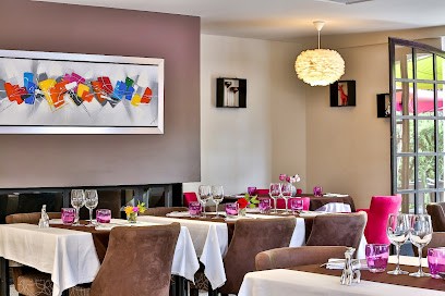 Le Pontvys SAS, Restaurant à Marignier