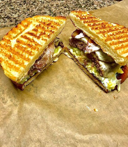 GM Artisan Burgers Facebook GM Artisan Burgers, Restaurant à Chatuzange-le-Goubet