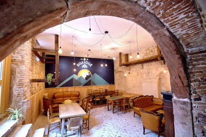 Brasserie Bisaiguë, bières artisanales, visites et bar de dégustation en Alsace, Restaurant à Kaysersberg Vignoble