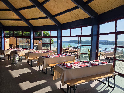 Le Repere Malbuisson Restaurant à Malbuisson