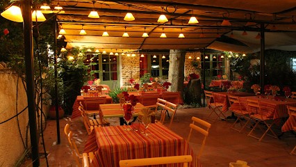 L'AUBERGE DES COLLINES, Restaurant à Granges-les-Beaumont
