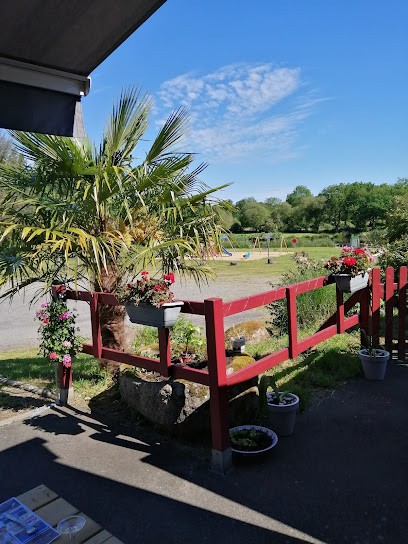 Les Ribines Bar, resto, Restaurant au Moustoir