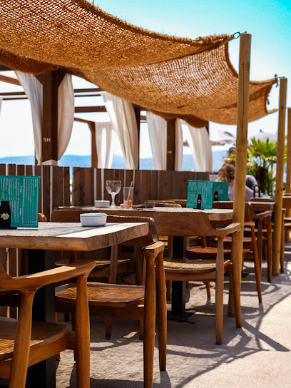 Palmera Plage Restaurant à Fréjus