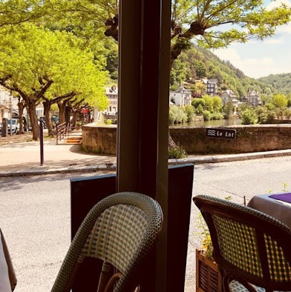 Brasserie Du Château, Restaurant à Estaing