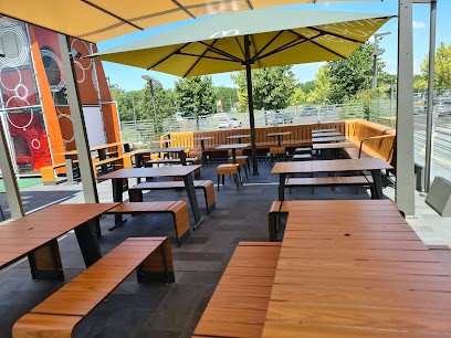 McDonald's, Restaurant aux Martres-de-Veyre
